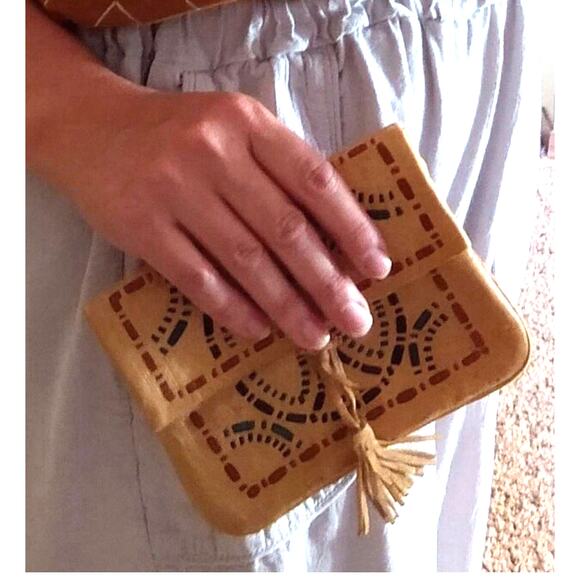 Handmade Morrocan Leather Mini Clutch Coin Purse Fold Over Tassel Toggle Closing - Picture 1 of 11